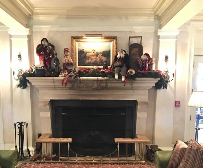 Holiday Mantle Ideas